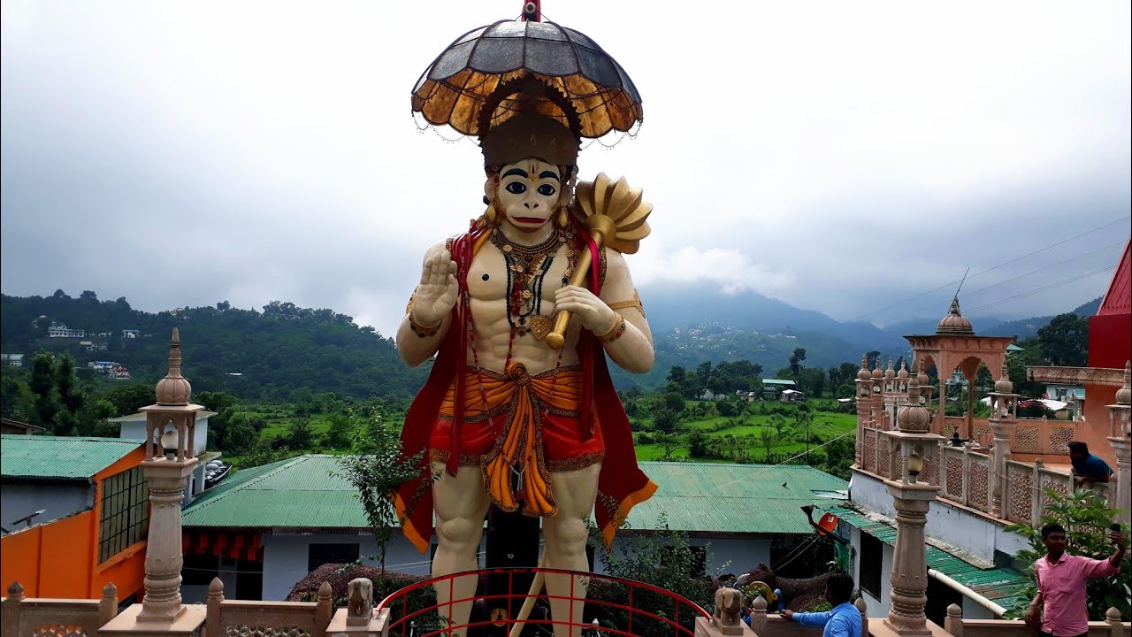 Visit Hanuman Garhi Temple